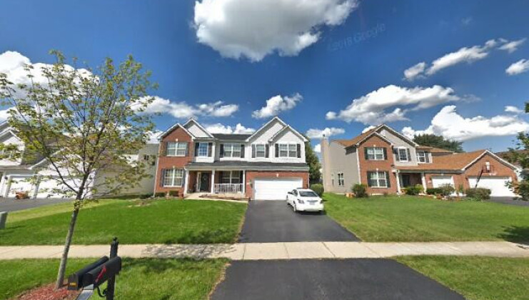 1004 ashbrook cir, bolingbrook, il 60440
