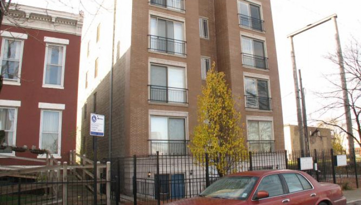 2741 w congress pkwy #1e, chicago, il 60612