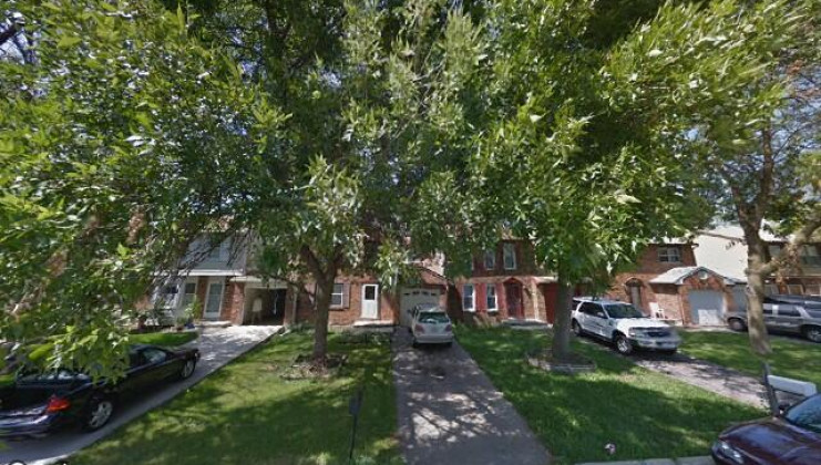 1347 portsmouth ct, carol stream, il 60188