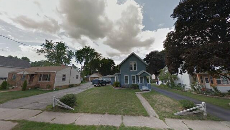 116 vine st, elgin, il 60123