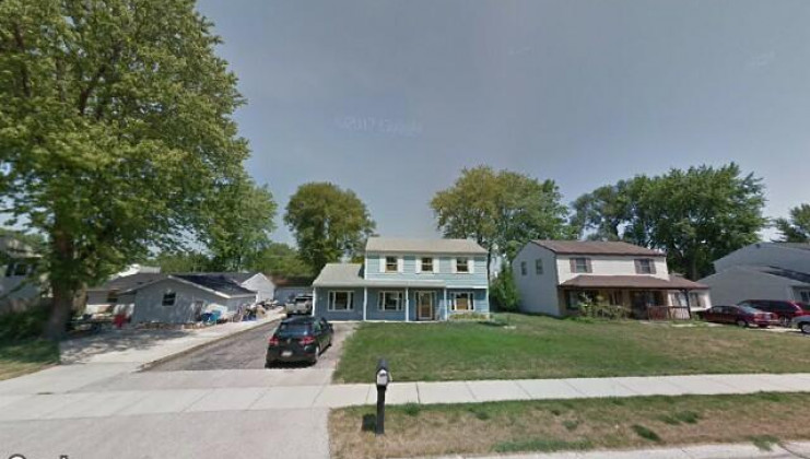 181 queenswood rd., bolingbrook, il 60440