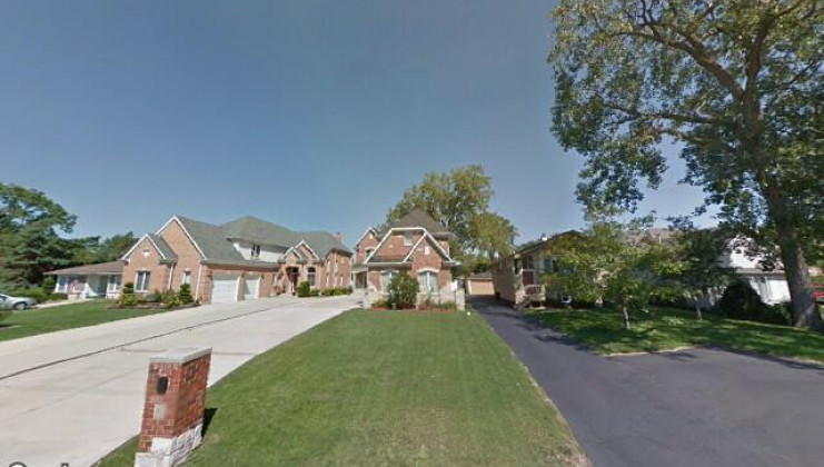 545 w lorraine ave, elmhurst, il 60126