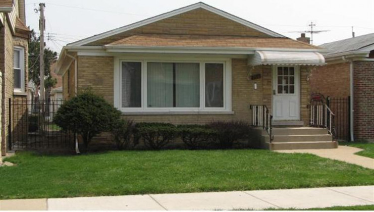 2627 n menard ave, chicago, il 60639
