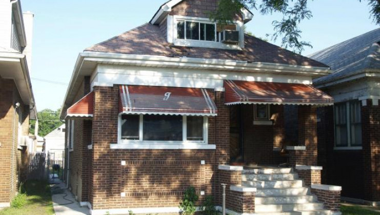 7836 s eberhart ave, chicago, il 60619