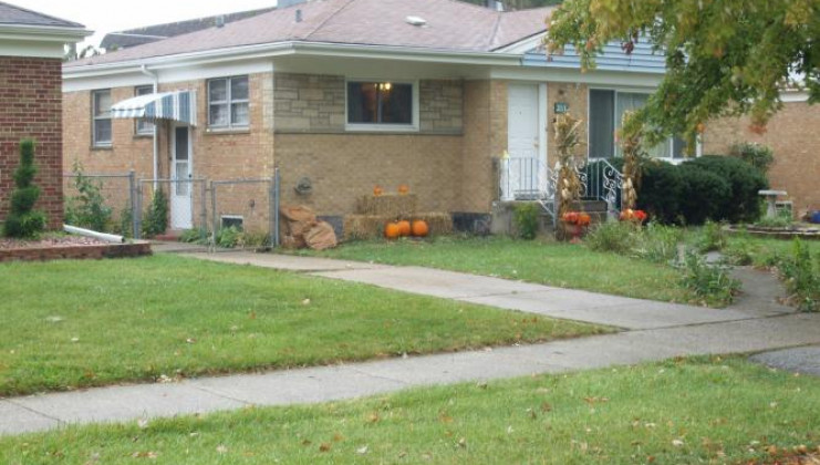 2118 mandel ave, westchester, il 60154