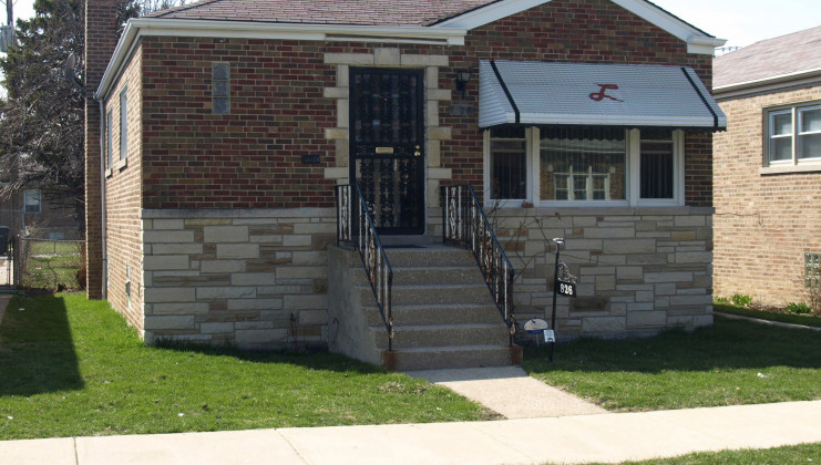 826 n tripp ave, chicago, il 60651