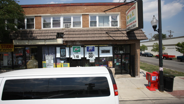 5700-5704 w diversey ave, chicago, il 60639