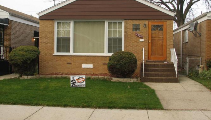 4534 s leamington ave, chicago, il 60638