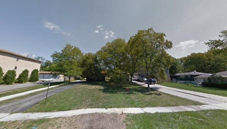 4427 pershing ave, downers grove, il 60515