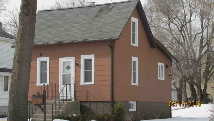 2804 elisha, zion, il 60099