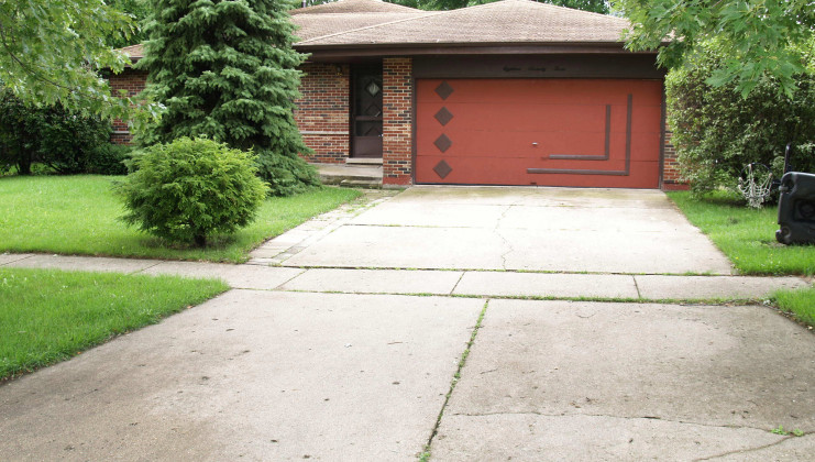 1873 spring ridge dr, arlington heights, il 60004