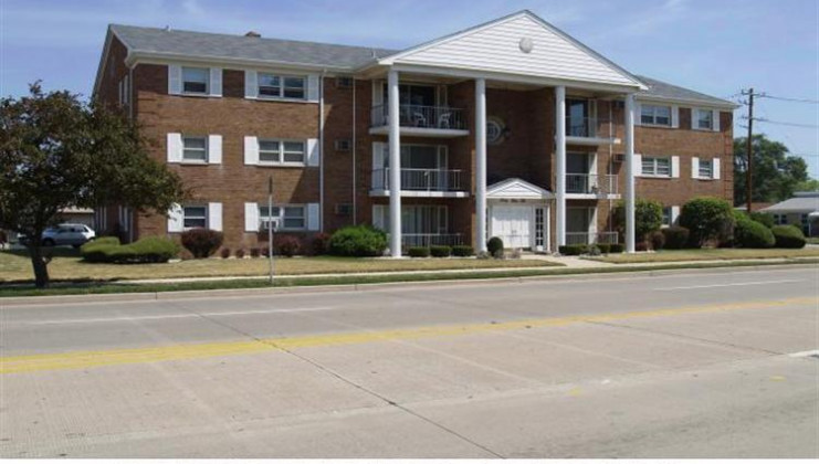 4410 west 111th st unit 202, oak lawn, il 60453