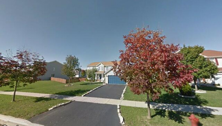 3244 julie ln, montgomery, il 60538