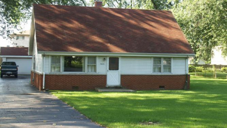 7825 w 102nd st, palos hills, il 60465