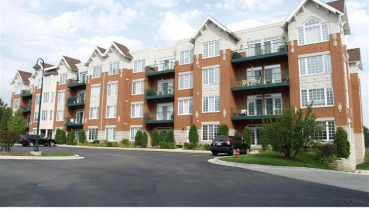 620 mchenry road unit 303, wheeling, il 60090