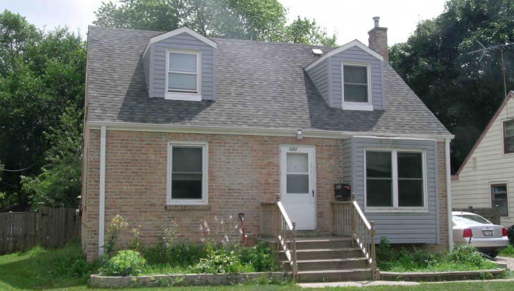 121 w hawley st, mundelein, il 60060