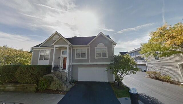2791 shelly ln, aurora, il 60504
