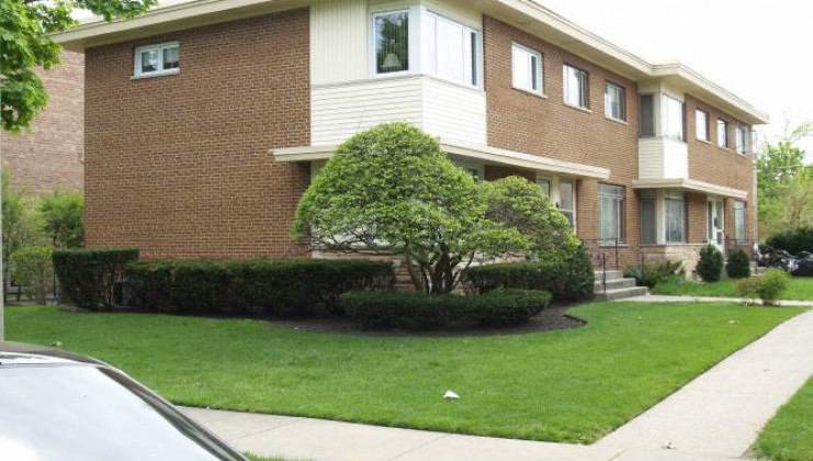 8922 la crosse ave unit d, skokie, il 60077