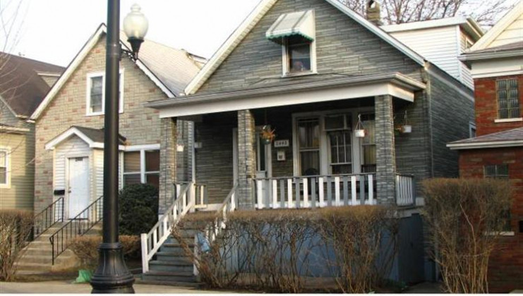 2442 w 69th st, chicago, il 60629