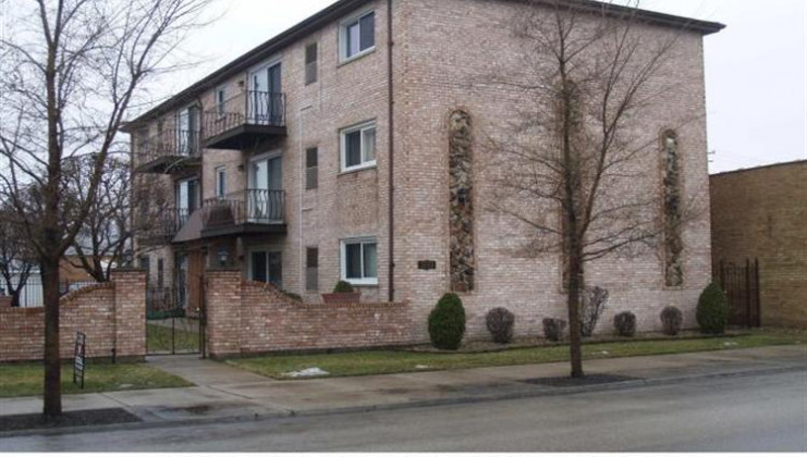 5743 w 63rd st unit 2n, chicago, il 60638