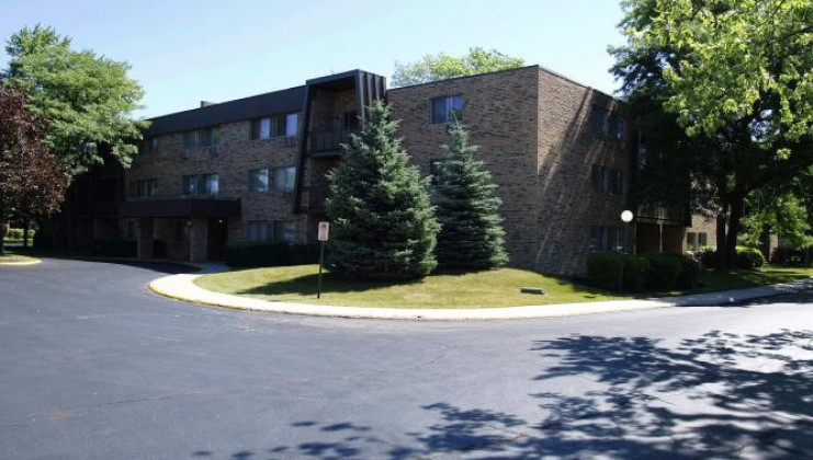 2604 n windsor dr unit 108, arlington heights, il 60004