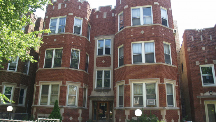 7935-37 s vernon ave, chicago, il 60619