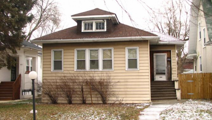 817 s 18th ave, maywood, il 60153