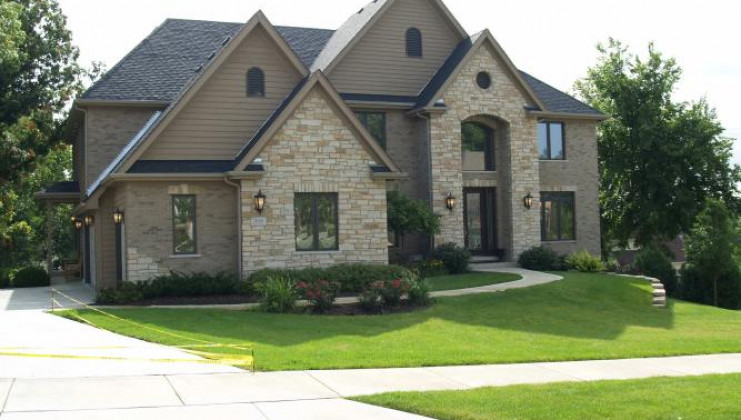9009 reserve dr, willow springs, il 60480