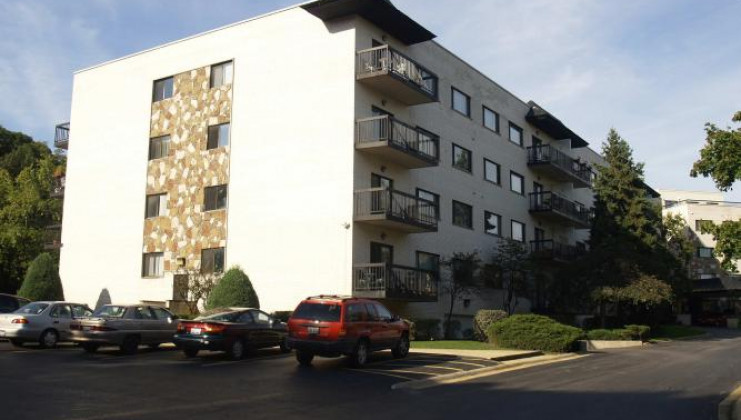 6700 s brainard ave unit 418, countryside, il 60525