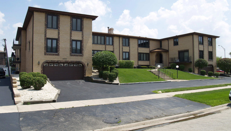 10355 parkside ave unit 4, oak lawn, il 60453