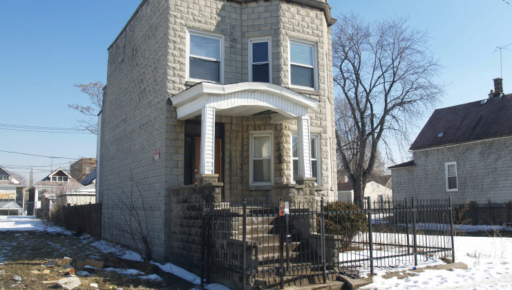 6917 s carpenter st, chicago, il 60621