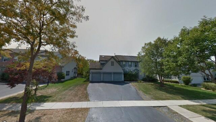 1741 rolling hills dr, crystal lake, il 60014