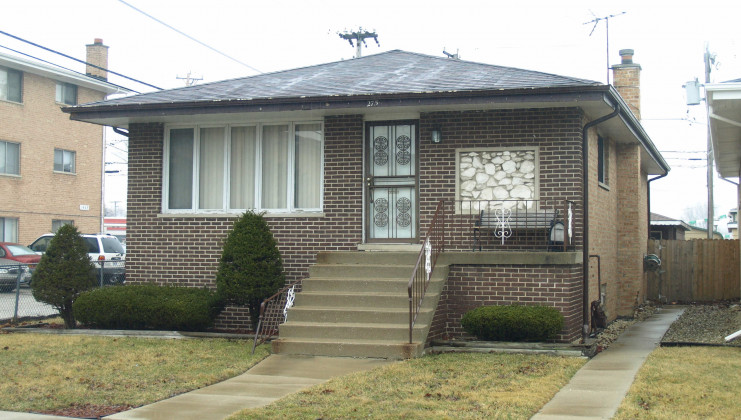 275 hoxie ave, calumet city, il 60409