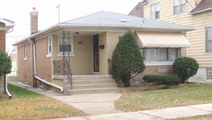 516 forsythe ave, calumet city, il 60409
