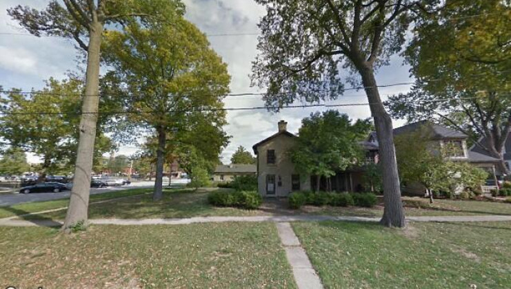 207 s 5th st, geneva, il 60134