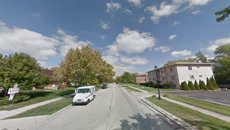 168 surrey dr #168, glen ellyn, il 60137