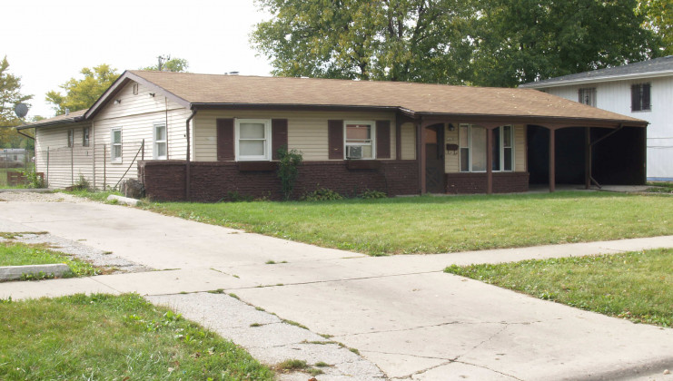 1406 e 13th pl, ford heights, il 60411