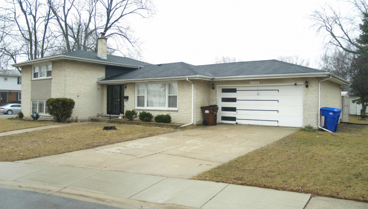 15232 waterman ct, south holland, il 60473
