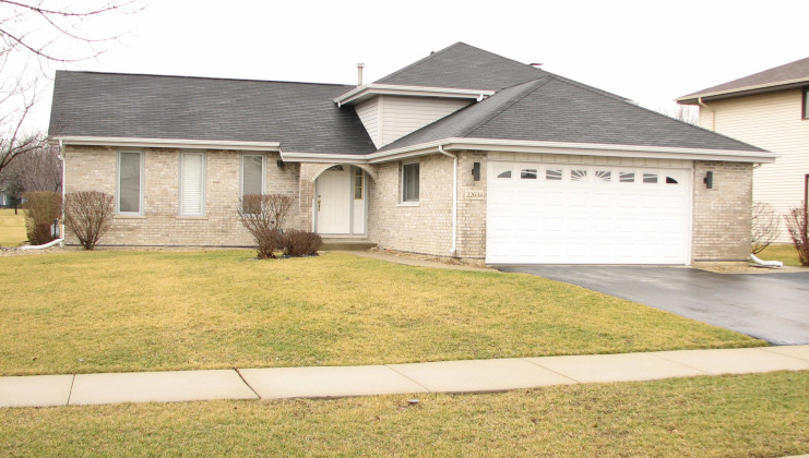 22634 parkview dr, richton park, il 60471