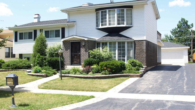 724 patton dr, buffalo grove, il 60089
