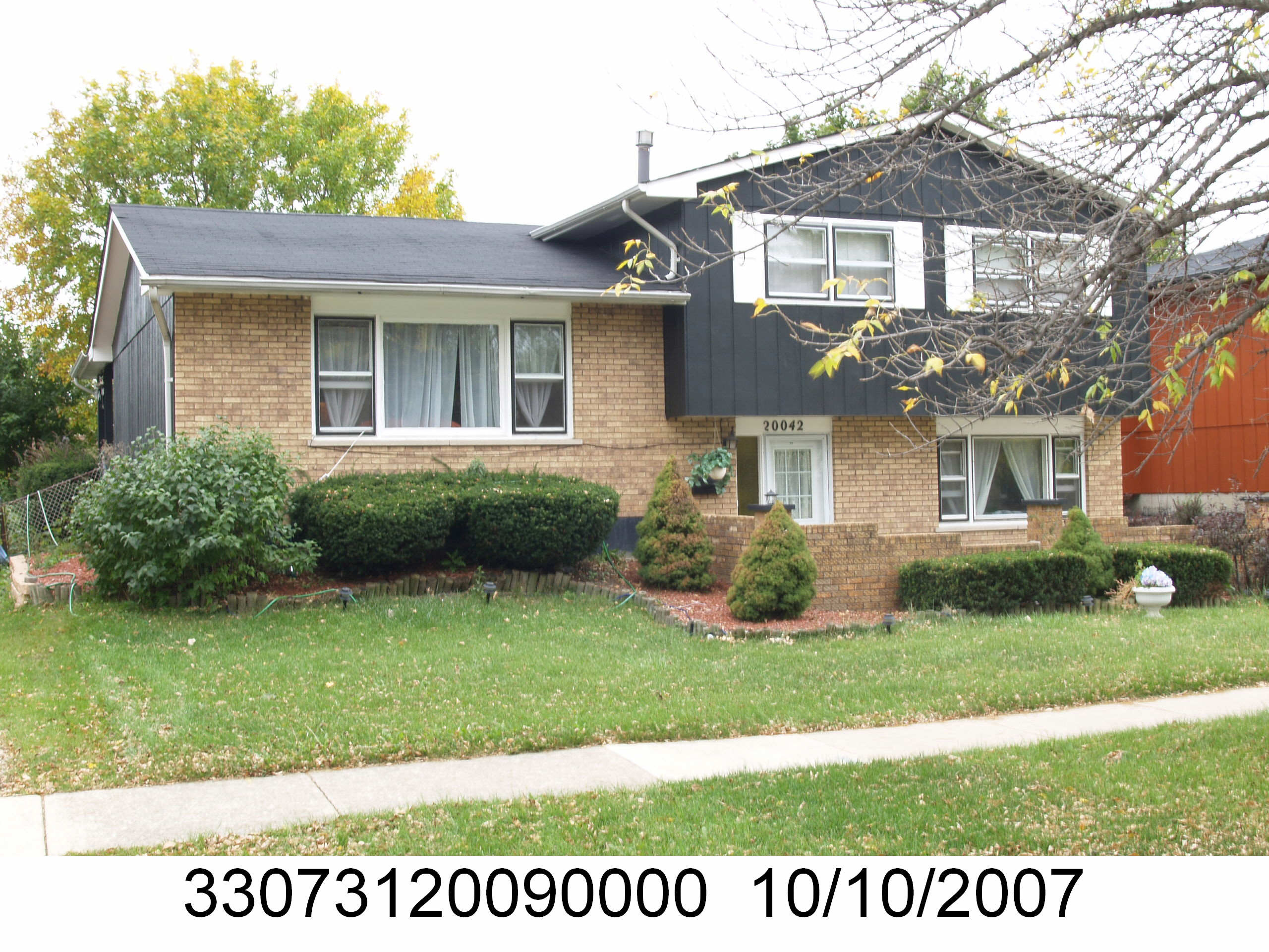20042 LAKEWOOD AVE, LYNWOOD, IL 60411 Single family ILFLS
