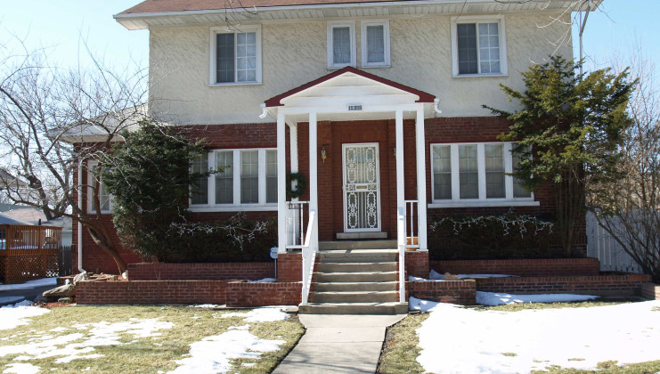 1906 s 7th ave, maywood, il 60153