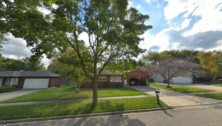 919 aaron ave, south elgin, il 60177
