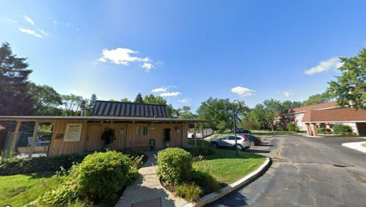 1188 royal glen dr #204, glen ellyn, il 60137