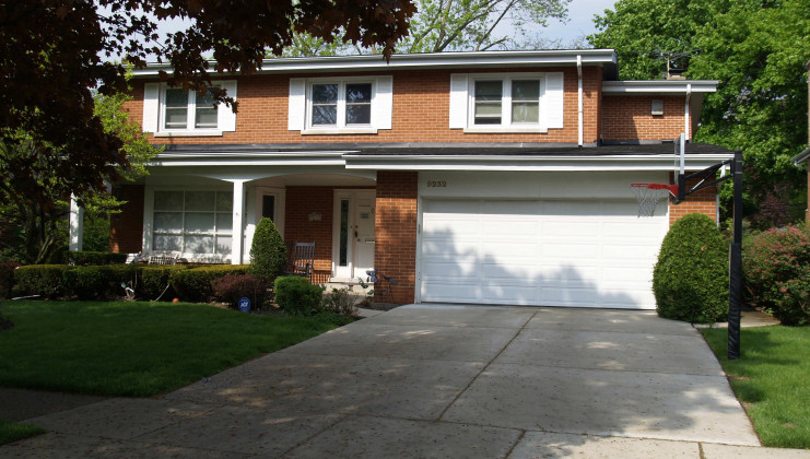 9232 ridgeway ave, evanston, il 60203
