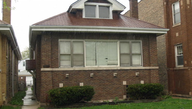 3722 n whipple st, chicago, il 60618