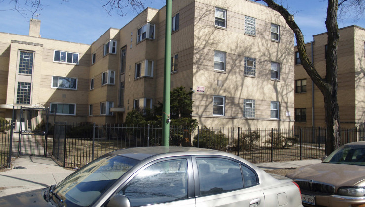 2046 e 72nd pl unit 2w, chicago, il 60649