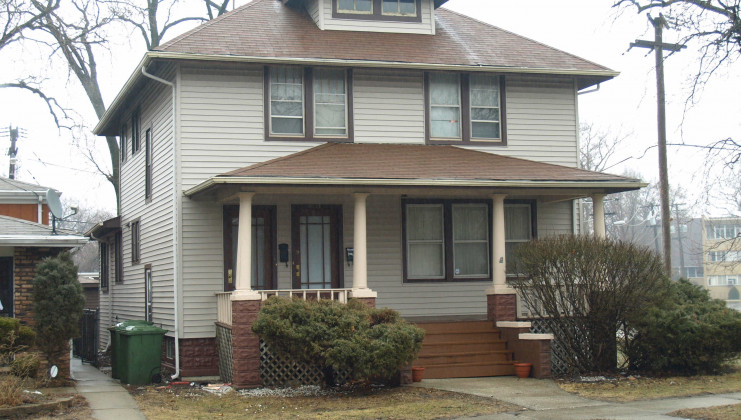 14745 s woodlawn ave, dolton, il 60419