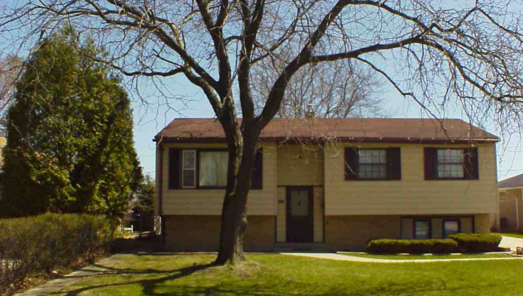 2325 yeoman st, waukegan, il 60087