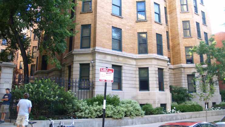 550 w surf st apt 518, chicago, il 60657